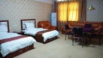 Yanshi 7 Star Express Hotel Luoyang  Buitenkant foto